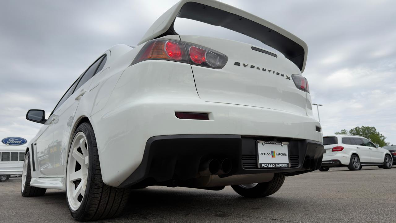 Mitsubishi Lancer Evolution 4dr Sdn TC-SST MR 2014