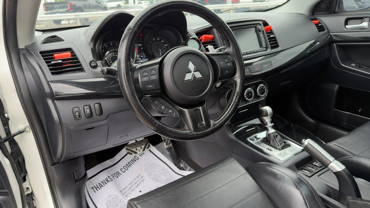 Mitsubishi Lancer Evolution 4dr Sdn TC-SST MR 2014