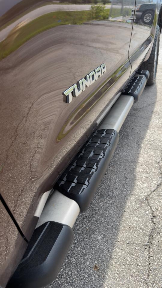 Toyota Tundra 4WD Truck CrewMax 5.7L V8 6-Spd AT LTD (Natl) 2016