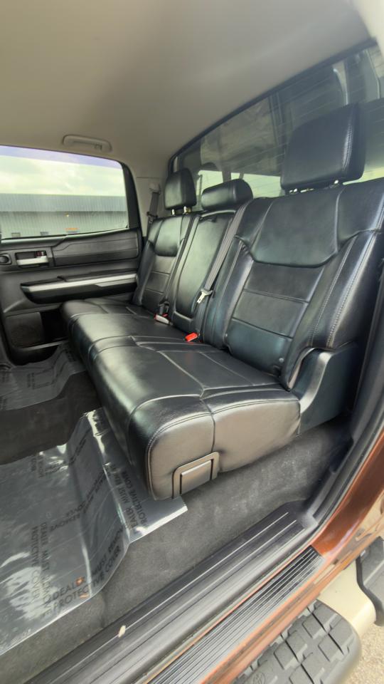 Toyota Tundra 4WD Truck CrewMax 5.7L V8 6-Spd AT LTD (Natl) 2016