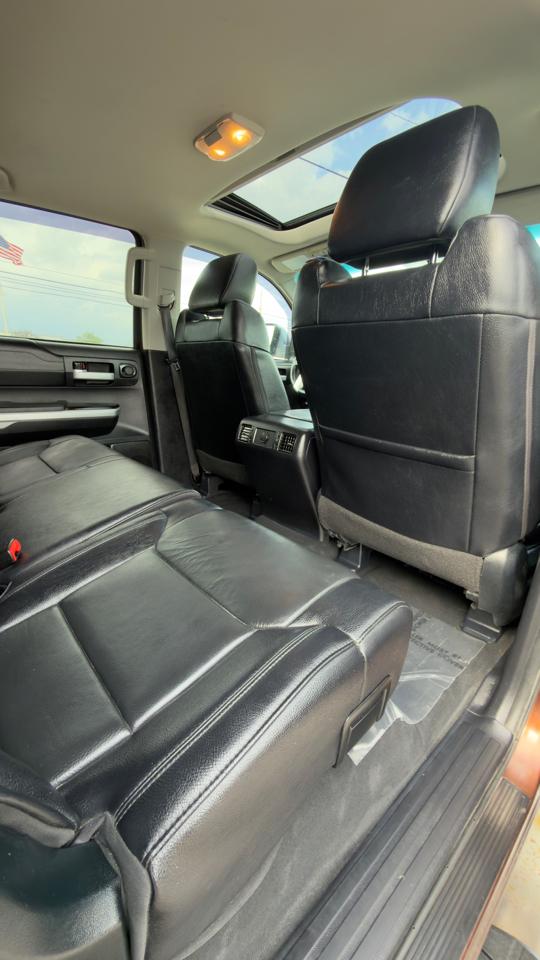Toyota Tundra 4WD Truck CrewMax 5.7L V8 6-Spd AT LTD (Natl) 2016