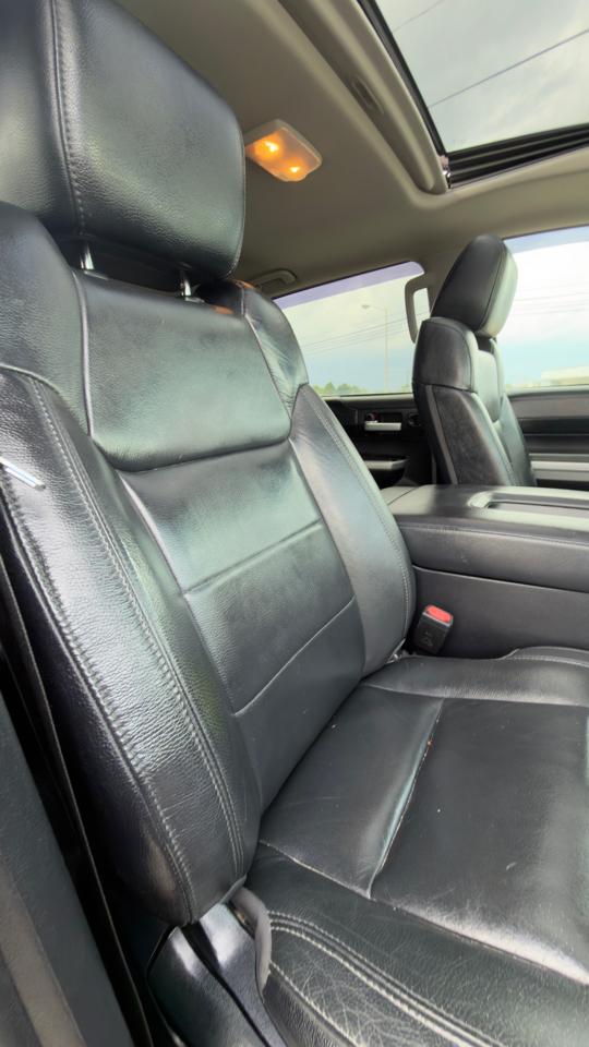 Toyota Tundra 4WD Truck CrewMax 5.7L V8 6-Spd AT LTD (Natl) 2016