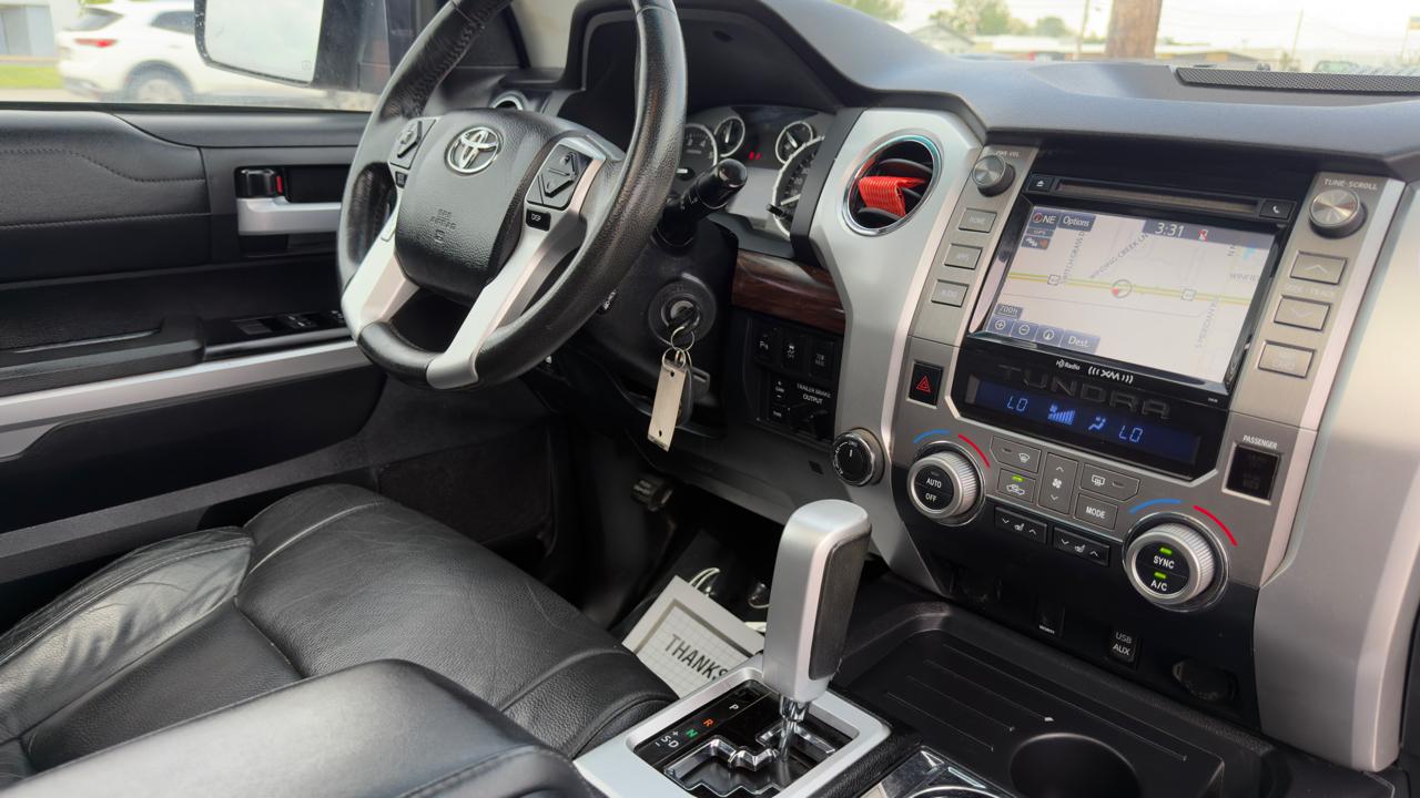 Toyota Tundra 4WD Truck CrewMax 5.7L V8 6-Spd AT LTD (Natl) 2016