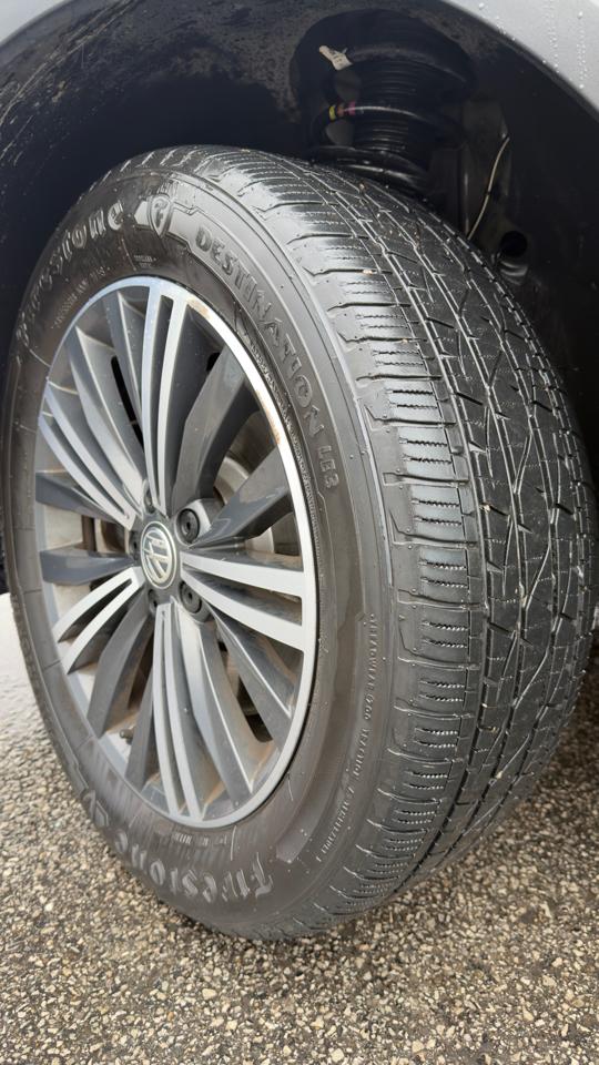 Volkswagen Tiguan 2.0T SEL 4MOTION 2018