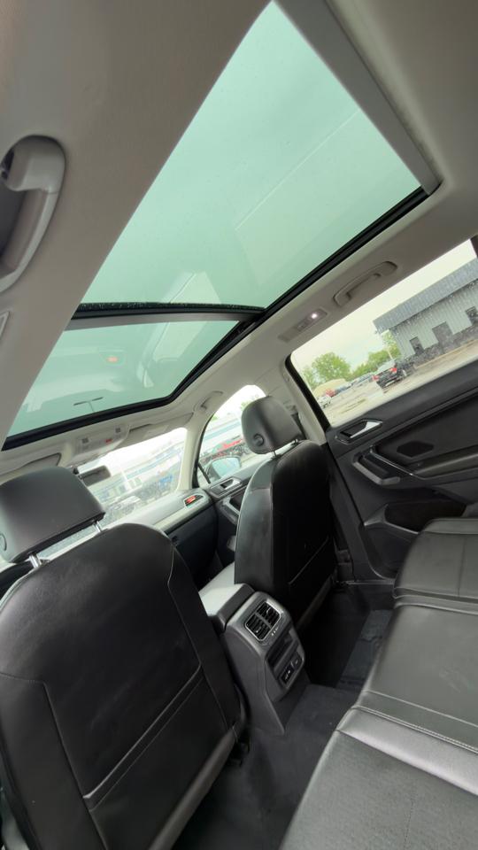 Volkswagen Tiguan 2.0T SEL 4MOTION 2018