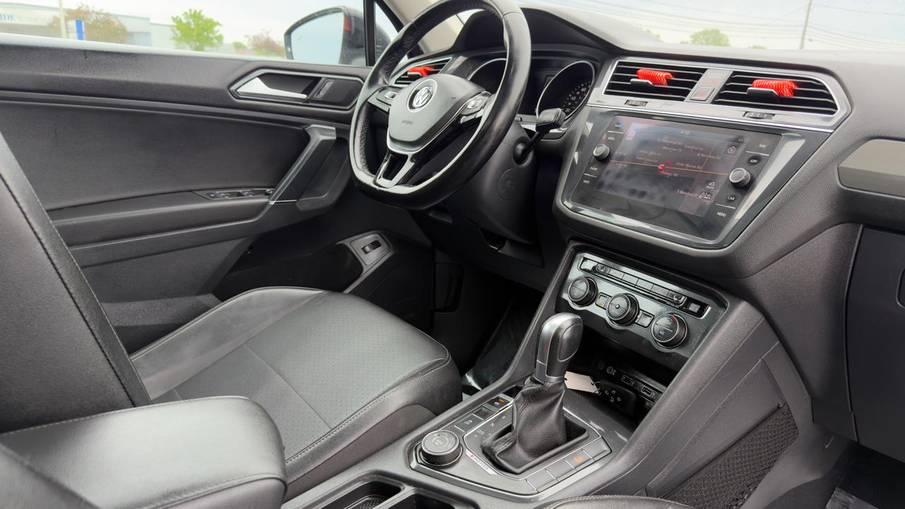 Volkswagen Tiguan 2.0T SEL 4MOTION 2018