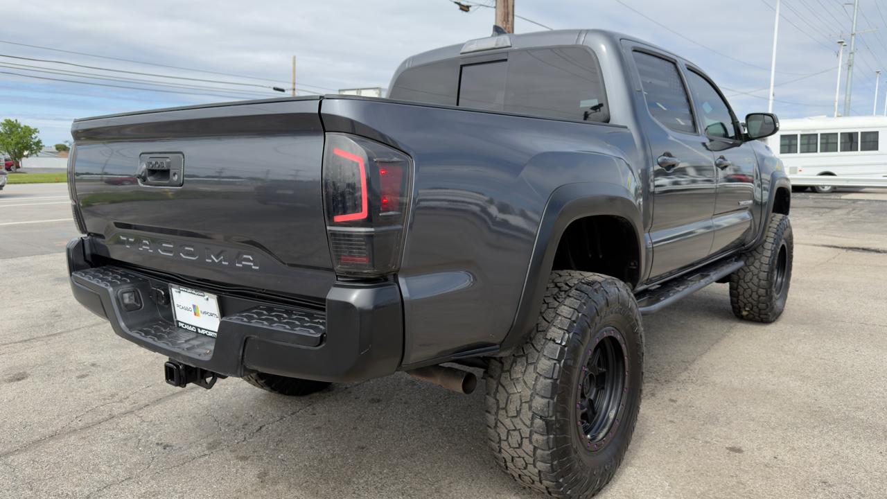 Toyota Tacoma TRD Off Road Double Cab 5' Bed V6 4x4 MT (Natl) 2017