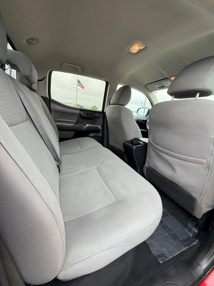 Toyota Tacoma 4WD SR5 Double Cab 5' Bed V6 AT (Natl) 2019