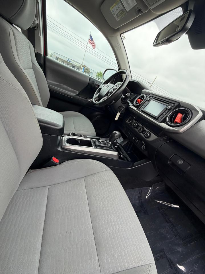 Toyota Tacoma 4WD SR5 Double Cab 5' Bed V6 AT (Natl) 2019