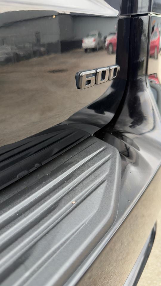 Cadillac Escalade 4WD 4dr Sport Platinum 2023