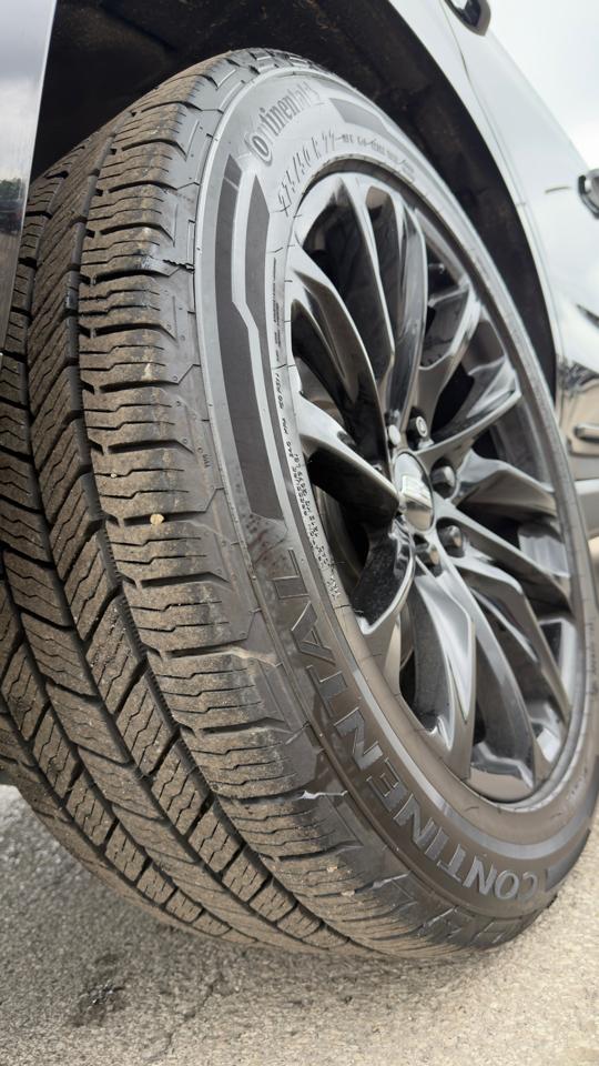 Cadillac Escalade 4WD 4dr Sport Platinum 2023