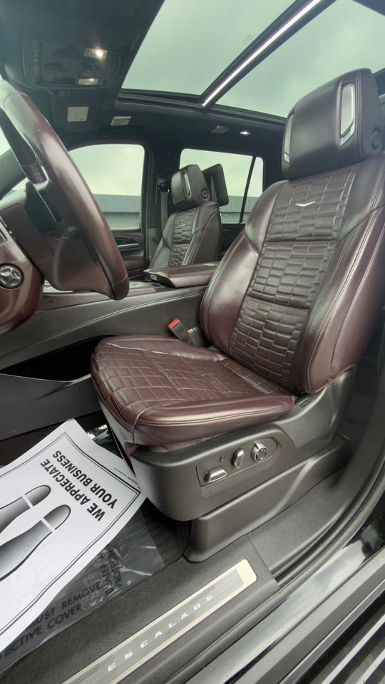 Cadillac Escalade 4WD 4dr Sport Platinum 2023