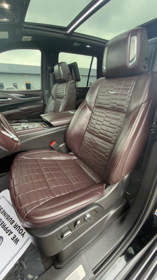 Cadillac Escalade 4WD 4dr Sport Platinum 2023