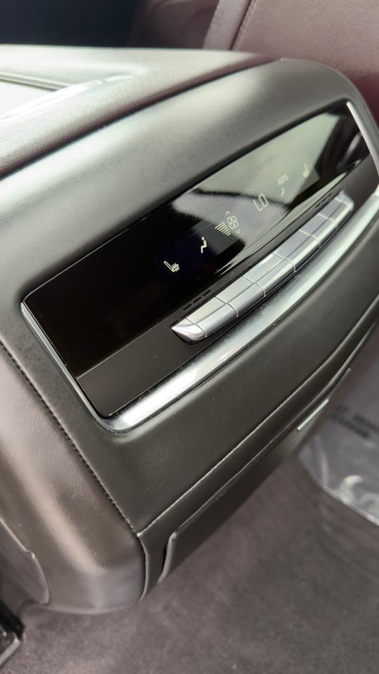 Cadillac Escalade 4WD 4dr Sport Platinum 2023