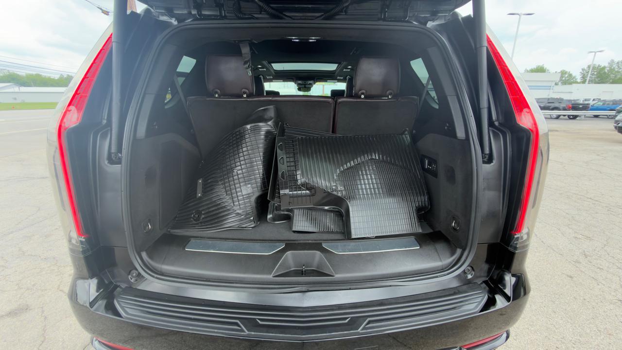 Cadillac Escalade 4WD 4dr Sport Platinum 2023