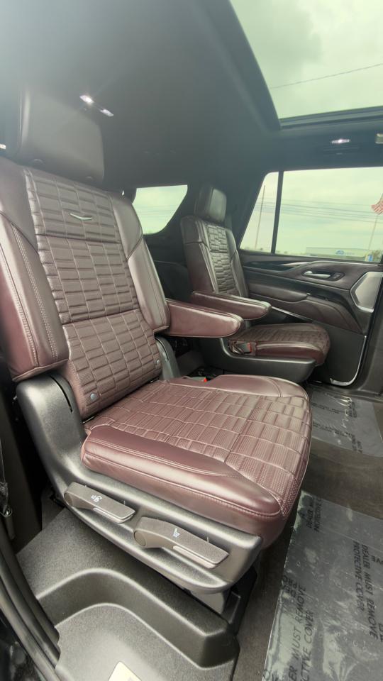 Cadillac Escalade 4WD 4dr Sport Platinum 2023