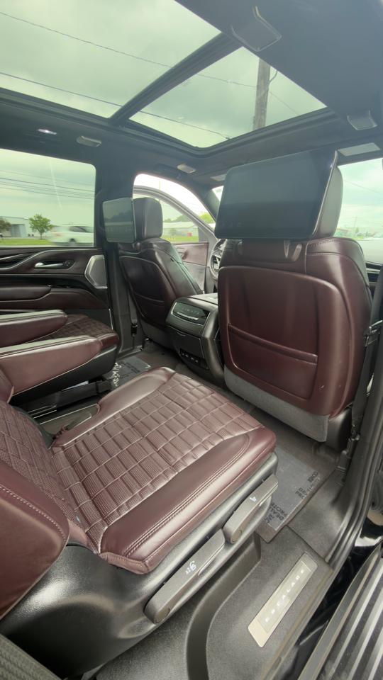 Cadillac Escalade 4WD 4dr Sport Platinum 2023