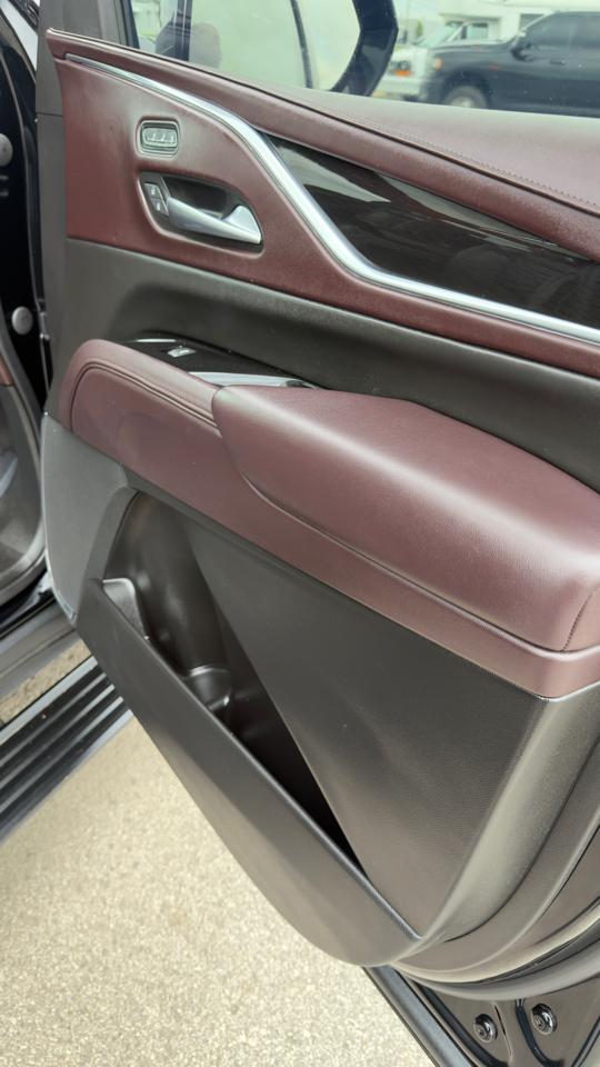 Cadillac Escalade 4WD 4dr Sport Platinum 2023