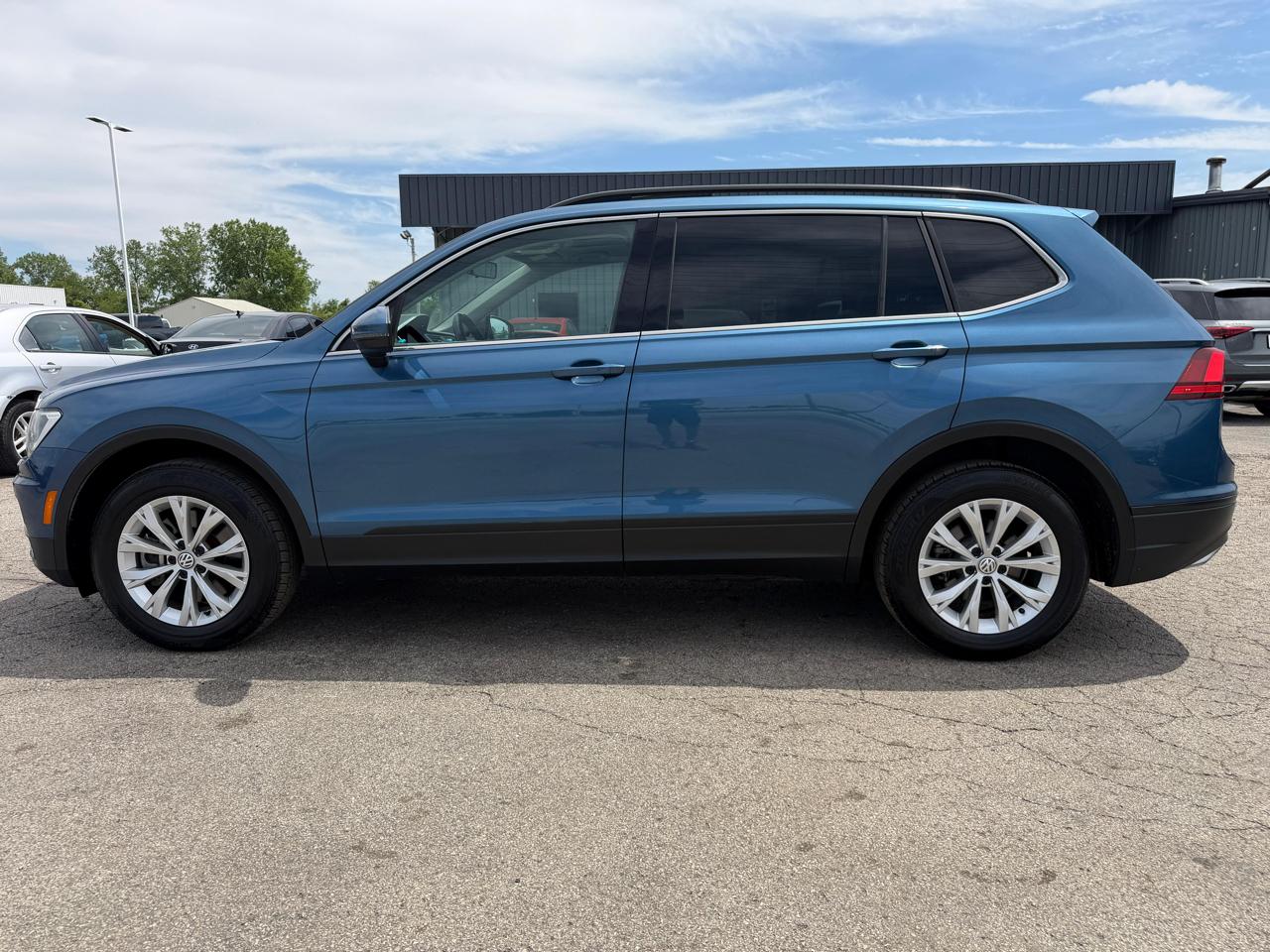 Volkswagen Tiguan 2.0T SE FWD 2019