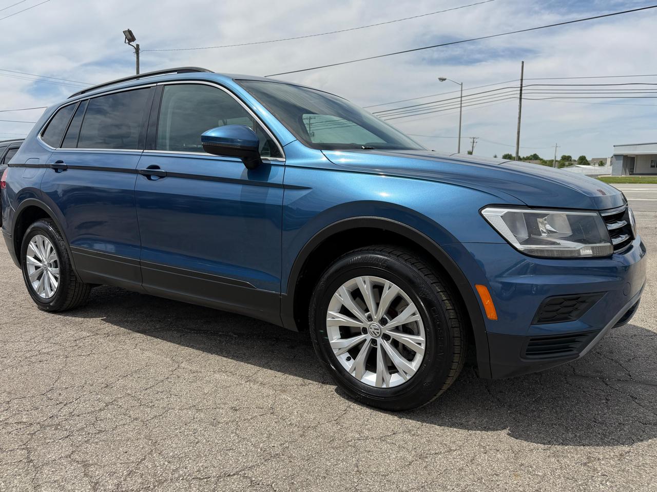 Volkswagen Tiguan 2.0T SE FWD 2019