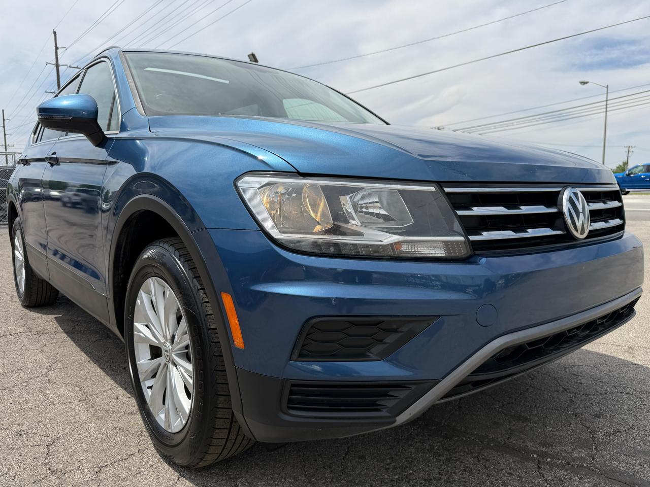 Volkswagen Tiguan 2.0T SE FWD 2019