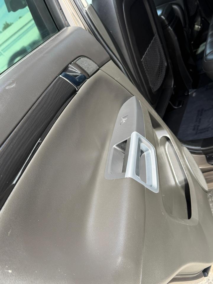 Chevrolet Captiva Sport Fleet FWD 4dr LTZ 2014