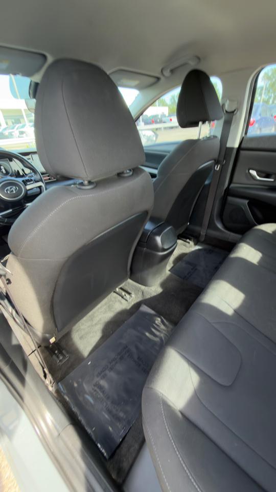 Hyundai Elantra SEL IVT *Ltd Avail* 2021