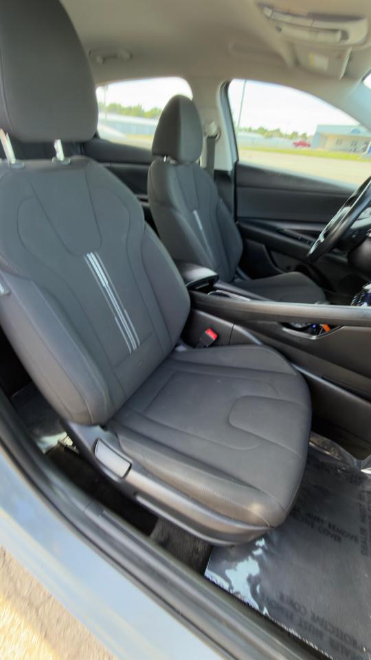 Hyundai Elantra SEL IVT *Ltd Avail* 2021