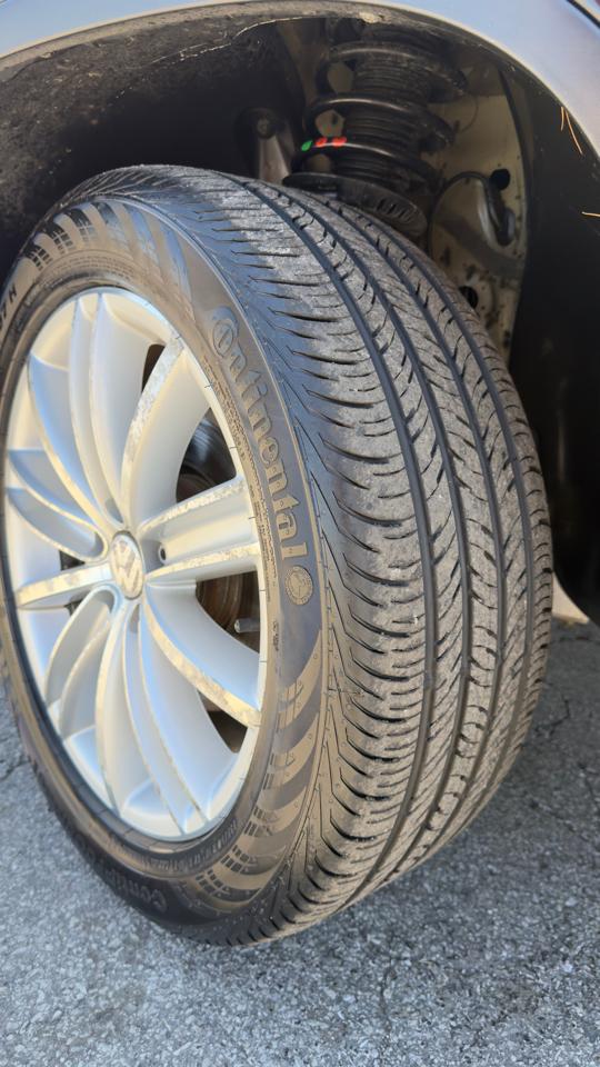 Volkswagen Tiguan 4MOTION 4dr Auto R-Line 2015
