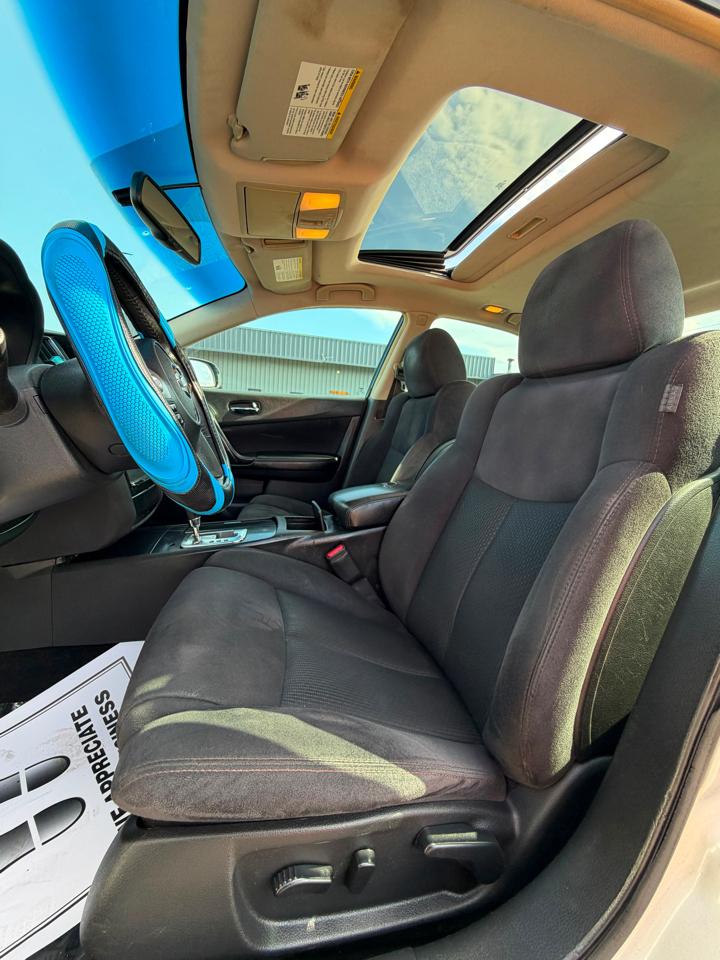 Nissan Maxima 4dr Sdn 3.5 S 2014