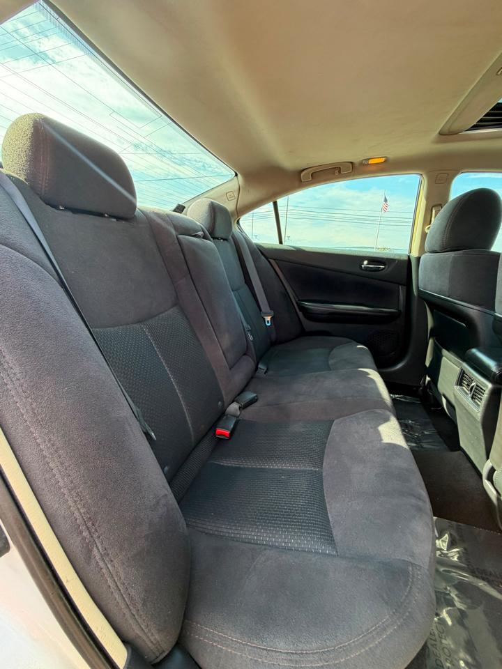 Nissan Maxima 4dr Sdn 3.5 S 2014