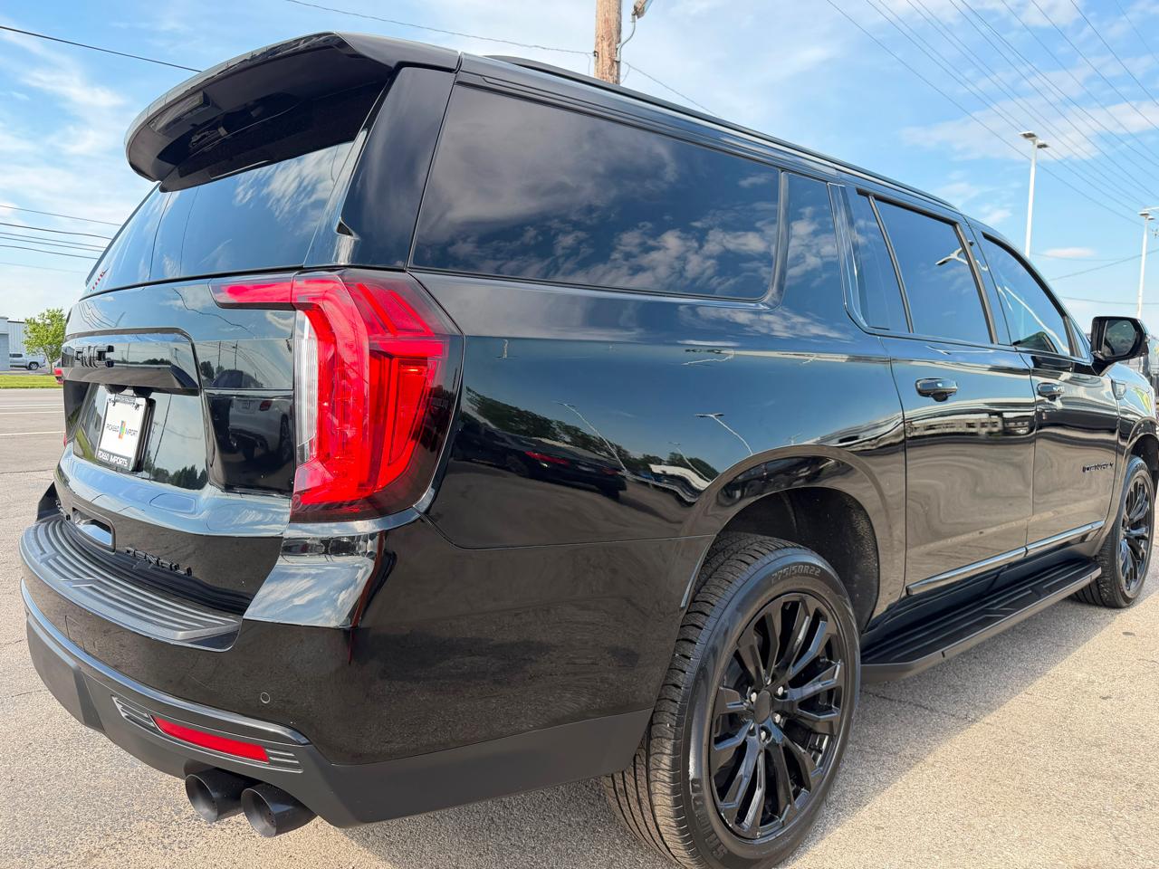 GMC Yukon XL 4WD 4dr Denali 2021