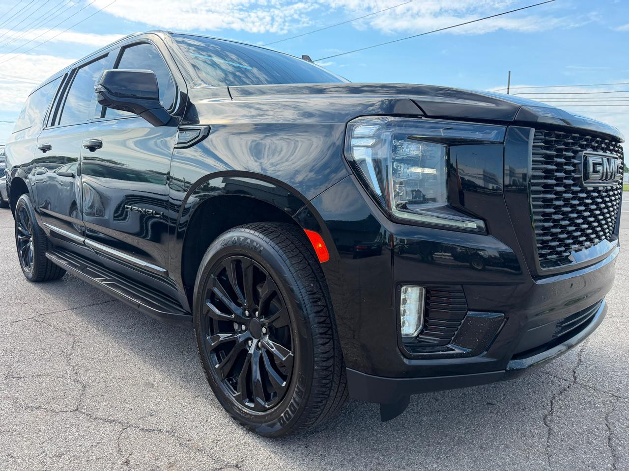 GMC Yukon XL 4WD 4dr Denali 2021