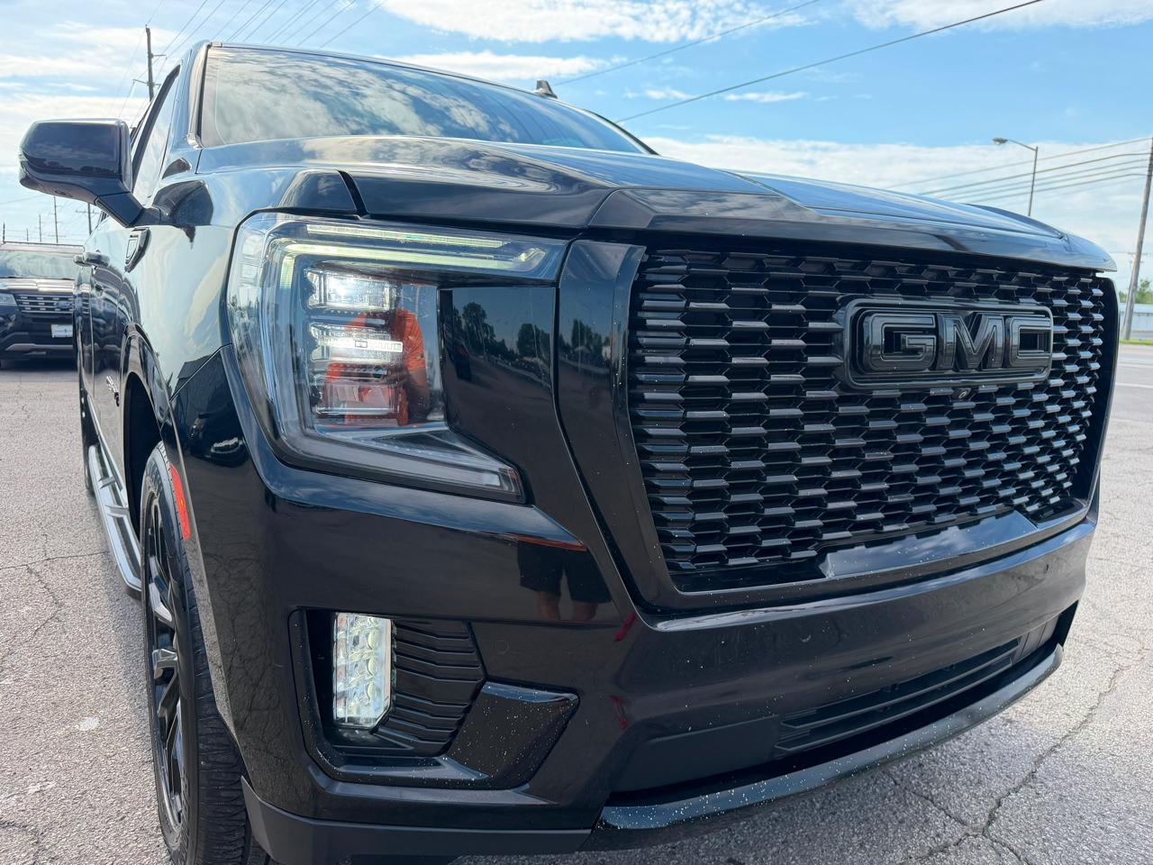 GMC Yukon XL 4WD 4dr Denali 2021
