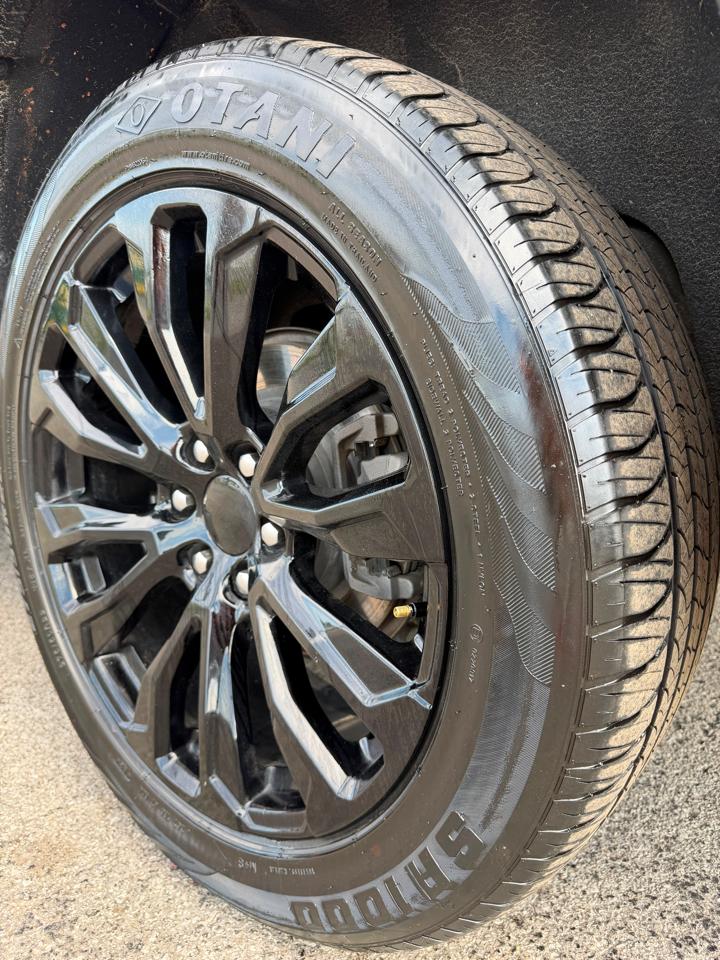 GMC Yukon XL 4WD 4dr Denali 2021