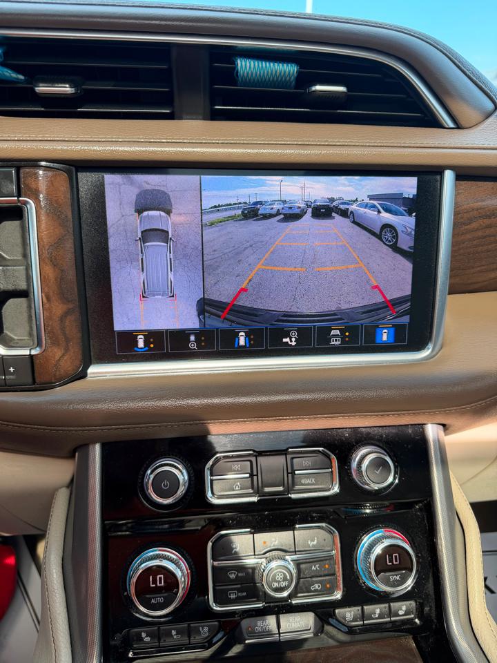 GMC Yukon XL 4WD 4dr Denali 2021