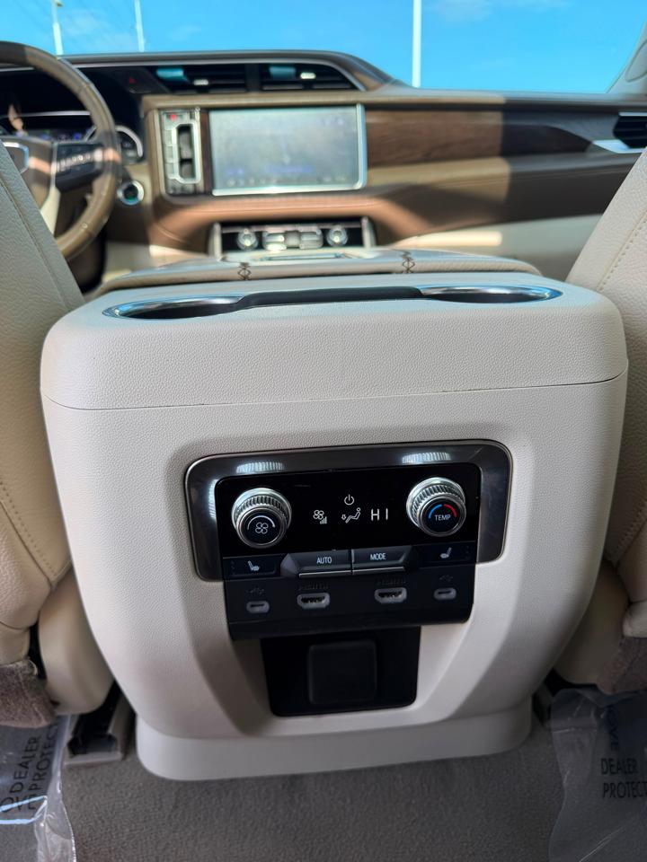 GMC Yukon XL 4WD 4dr Denali 2021
