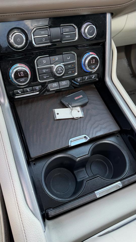 GMC Yukon XL 4WD 4dr Denali 2021