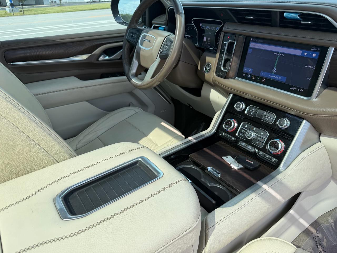 GMC Yukon XL 4WD 4dr Denali 2021
