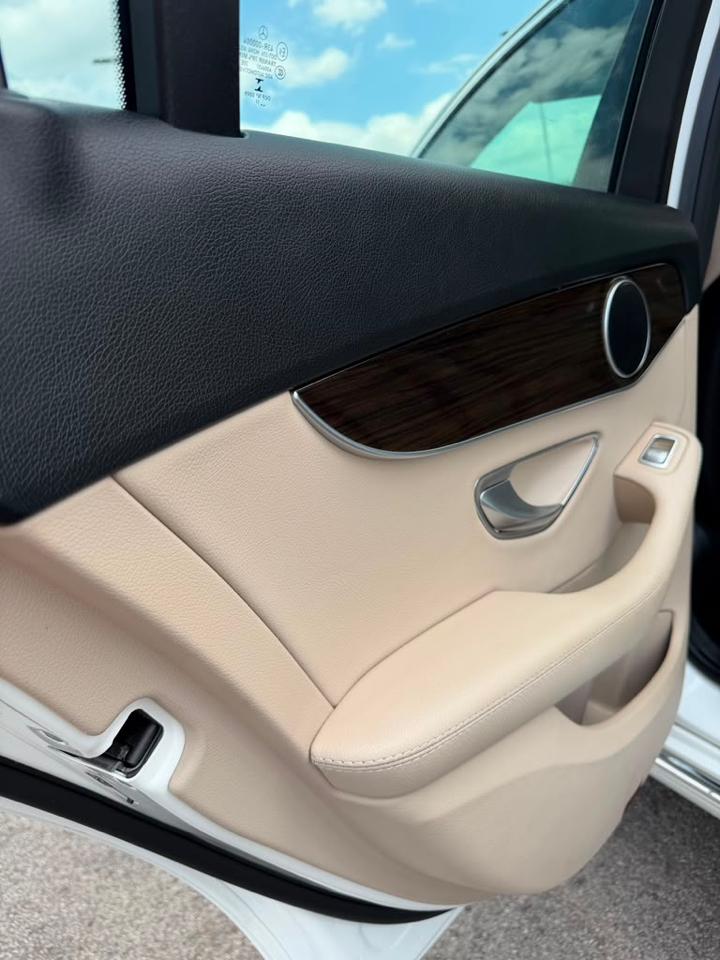 Mercedes-Benz C-Class C 300 4MATIC Sedan 2018