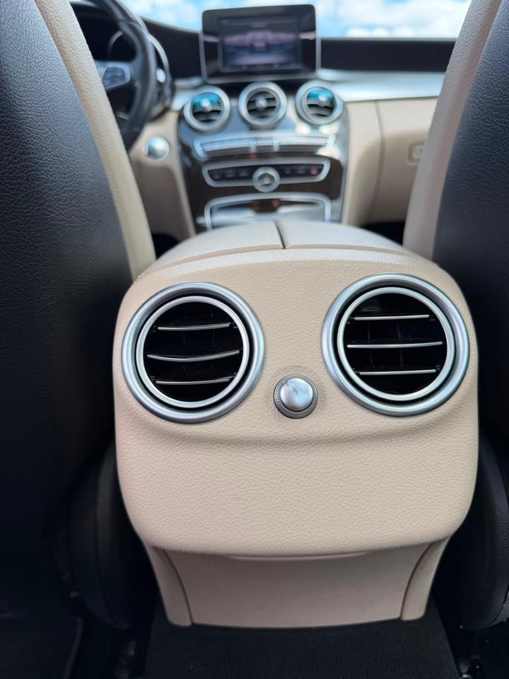 Mercedes-Benz C-Class C 300 4MATIC Sedan 2018