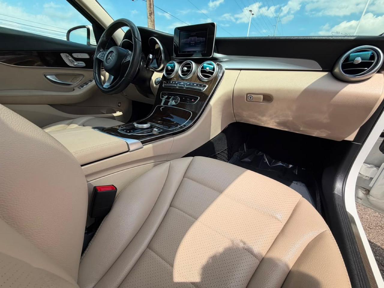 Mercedes-Benz C-Class C 300 4MATIC Sedan 2018