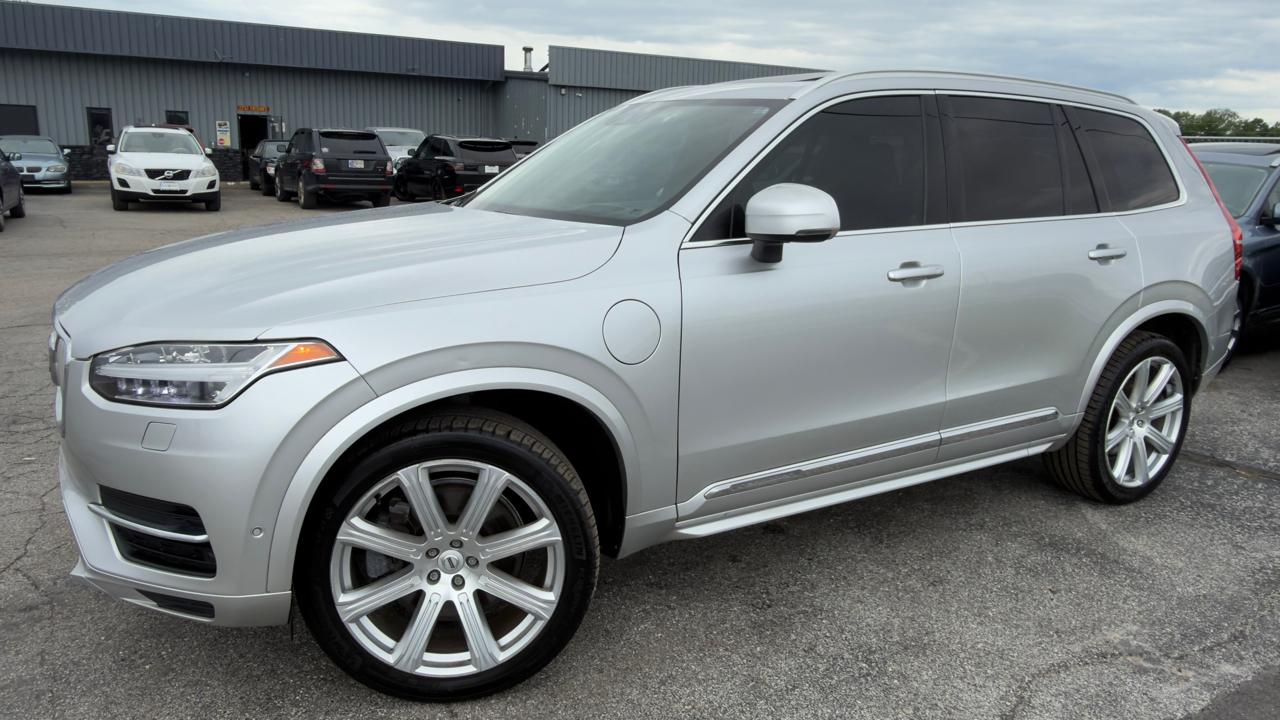 Volvo XC90 T8 eAWD Plug-In Hybrid 7-Passenger Inscription 2017