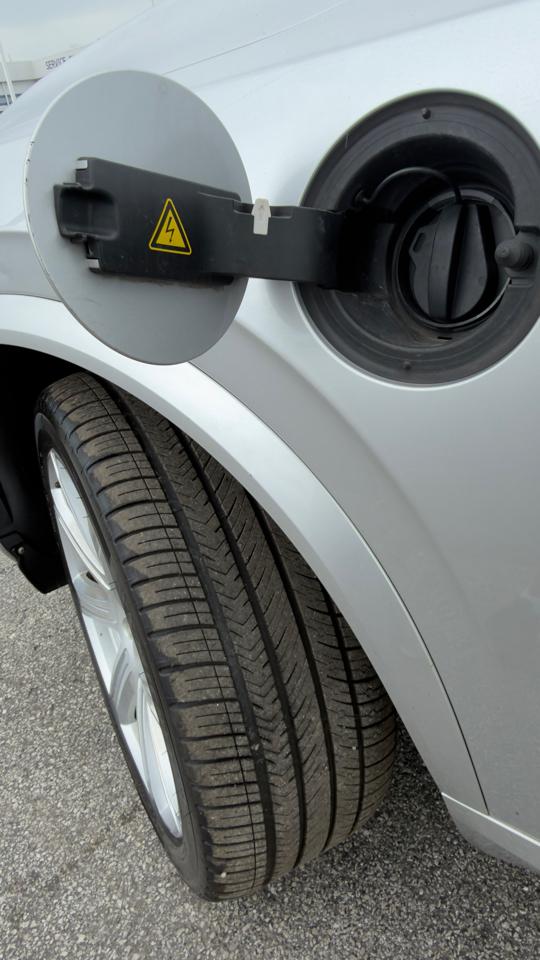 Volvo XC90 T8 eAWD Plug-In Hybrid 7-Passenger Inscription 2017