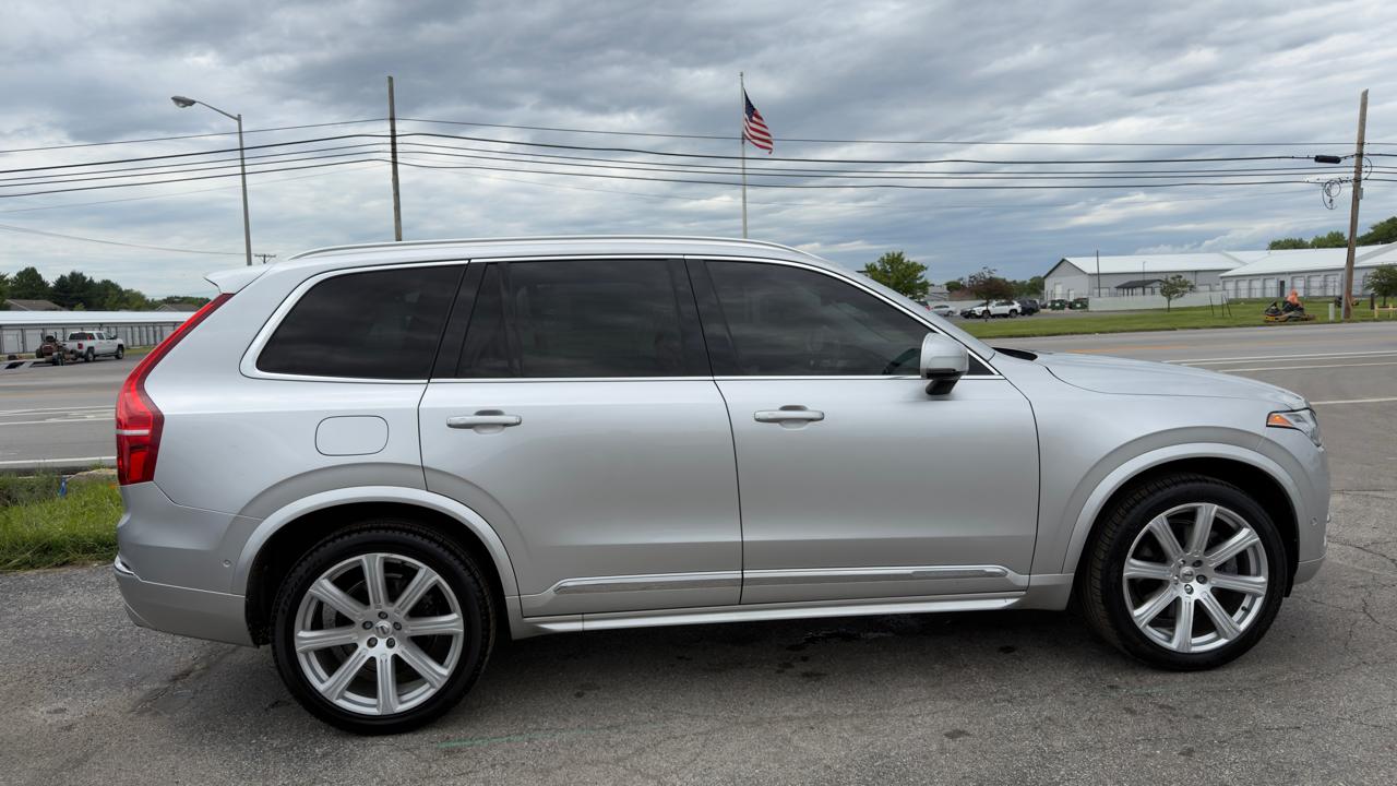 Volvo XC90 T8 eAWD Plug-In Hybrid 7-Passenger Inscription 2017