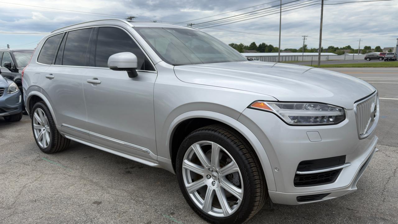 Volvo XC90 T8 eAWD Plug-In Hybrid 7-Passenger Inscription 2017