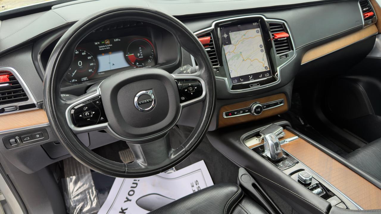 Volvo XC90 T8 eAWD Plug-In Hybrid 7-Passenger Inscription 2017