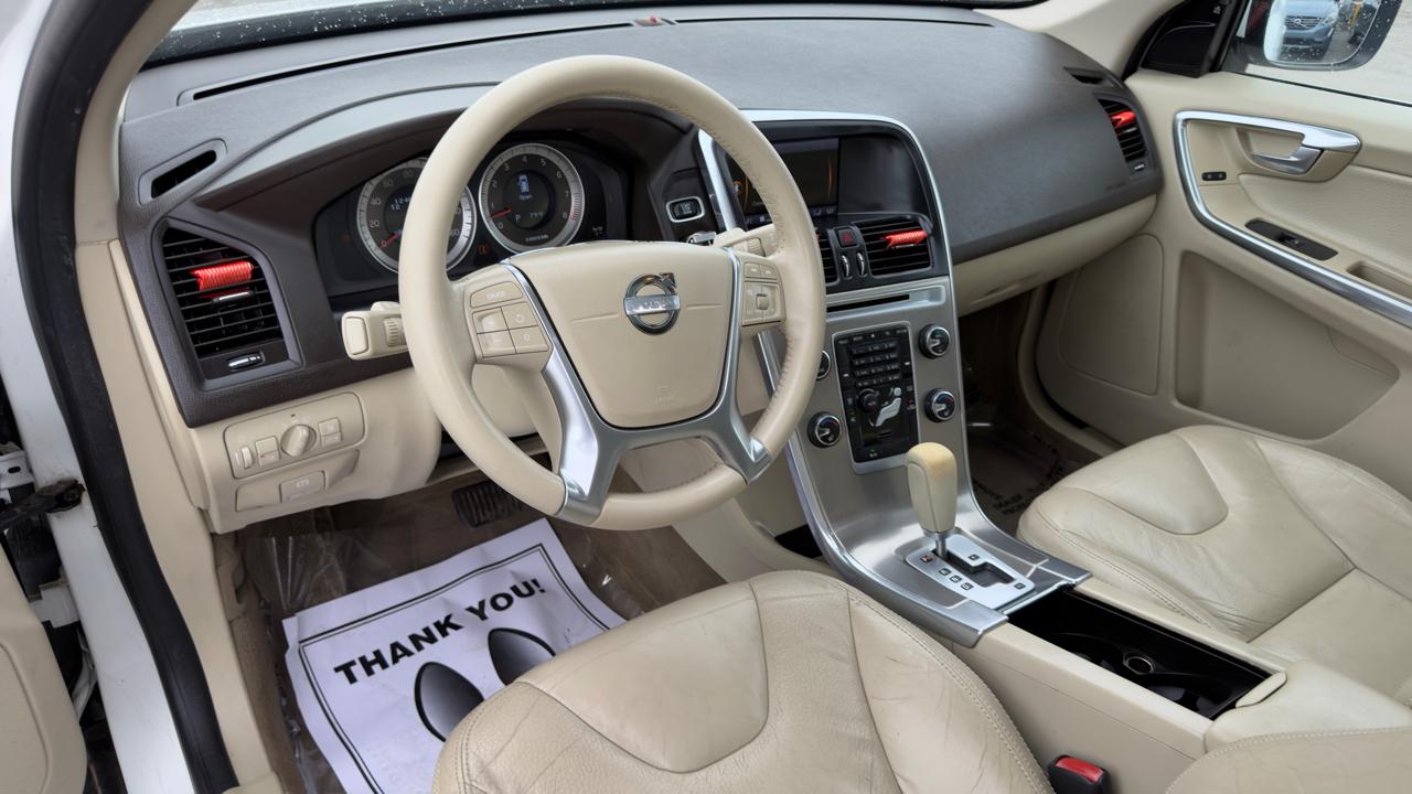 Volvo XC60 4dr 3.2L 2012