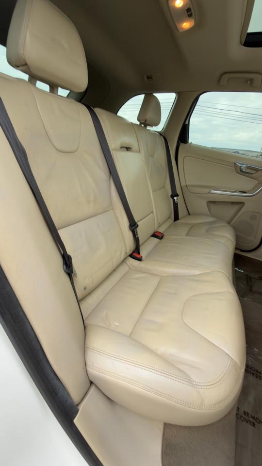 Volvo XC60 4dr 3.2L 2012