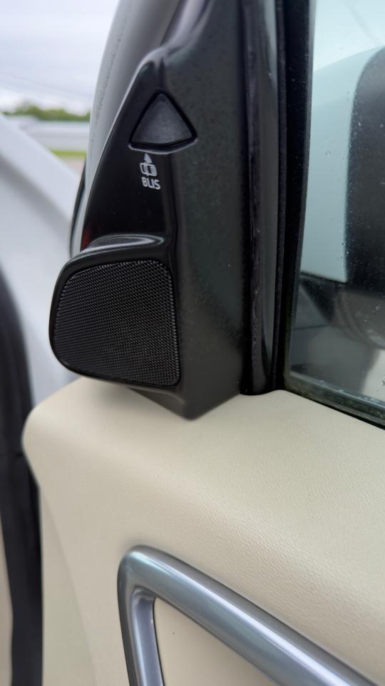 Volvo XC60 4dr 3.2L 2012